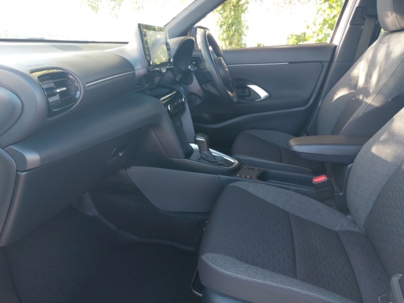 Used Toyota Yaris Cross 2022 for sale - 76392584: Photo 5