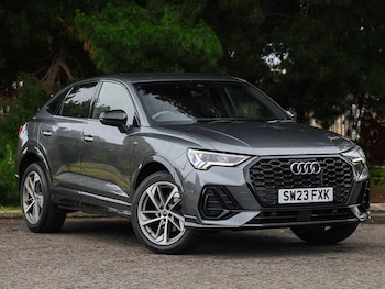 Audi - Q3