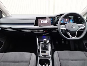 Used Volkswagen Golf 2023 for sale - 77722459: Photo