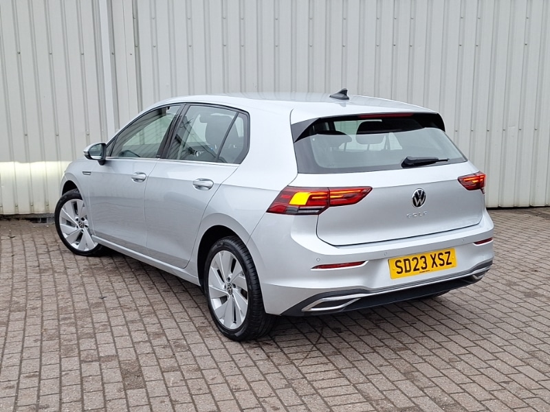 Used Volkswagen Golf 2023 for sale - 77722459: Photo 3