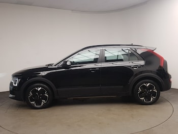 Used Kia Niro 2023 for sale - 77081112: Photo