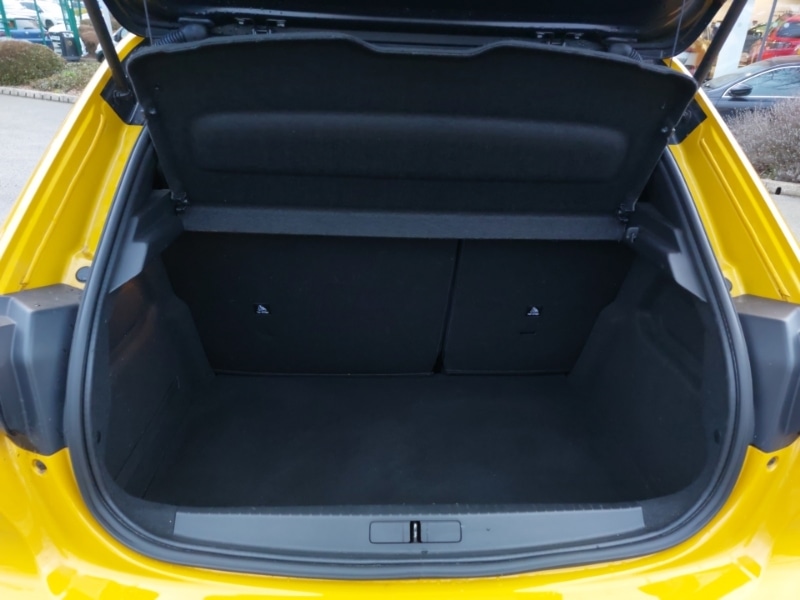 Used Peugeot 208 2020 for sale - 77832865: Photo 8