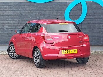 Used Suzuki Swift 2024 for sale - 76497961: Photo