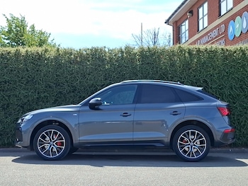Used Audi Q5 2023 for sale - 79597396: Photo