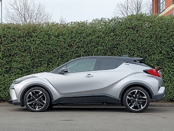 Used Toyota C-HR 2022 for sale - 78179264: Photo