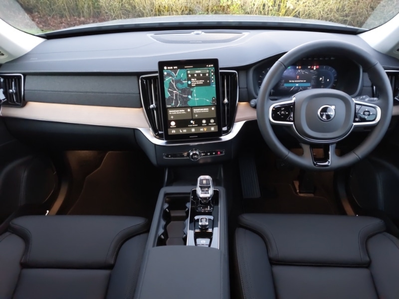 Used Volvo XC90 2025 for sale - 77410556: Photo 2