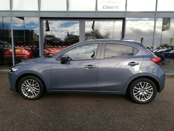 Used Mazda Mazda2 2022 for sale - 76629540: Photo