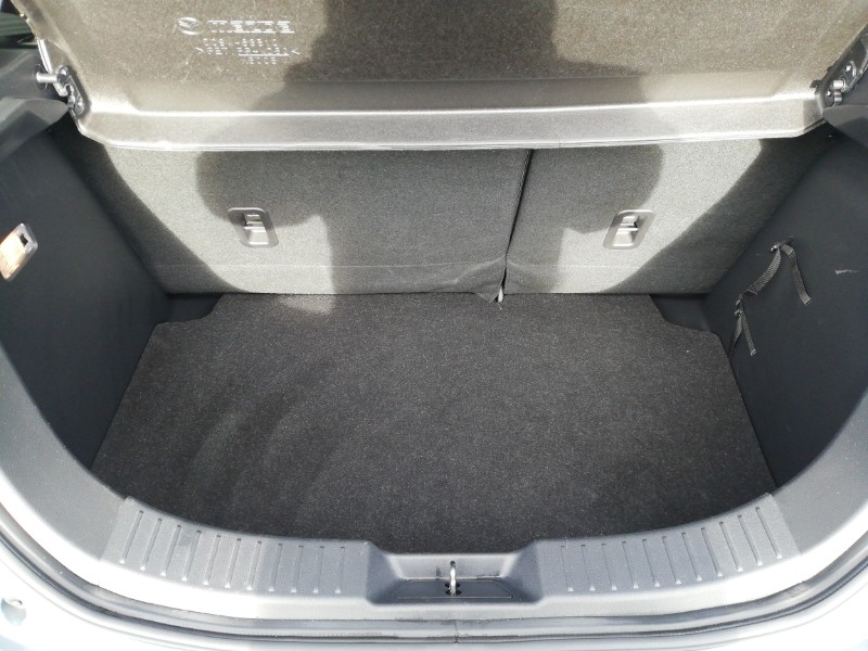 Used Mazda Mazda2 2022 for sale - 76629540: Photo 8