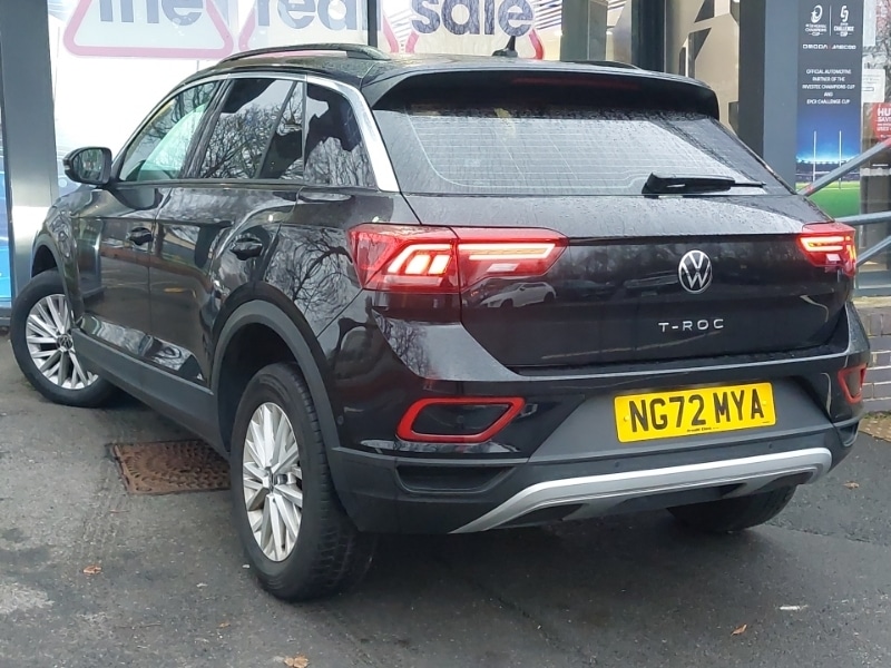 Used Volkswagen T-Roc 2023 for sale - 77035255: Photo 3