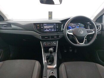 Used Volkswagen Polo 2024 for sale - 78423054: Photo