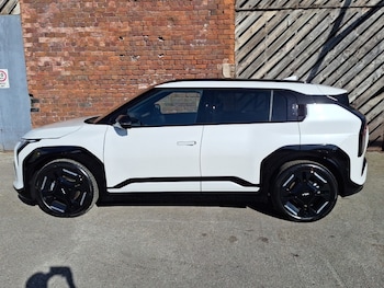 Used Kia EV3 2025 for sale - 77674483: Photo