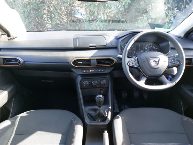 Used Dacia Sandero Stepway 2022 for sale - 77948949: Photo 2