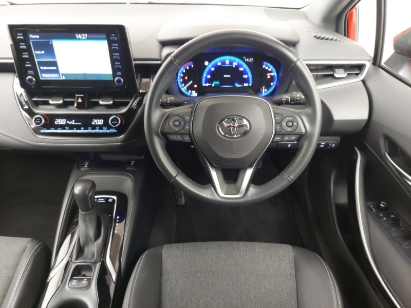 Used Toyota Corolla 2021 for sale - 76383725: Photo 2