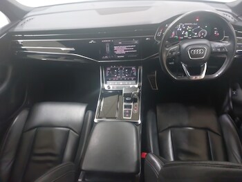 Used Audi Q7 2022 for sale - 77495547: Photo