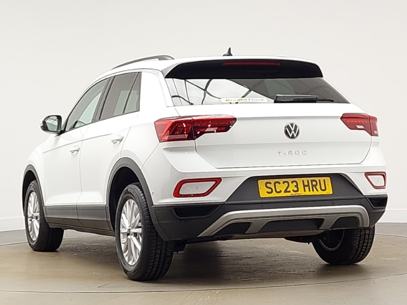 Used Volkswagen T-Roc 2023 for sale - 77197236: Photo 3