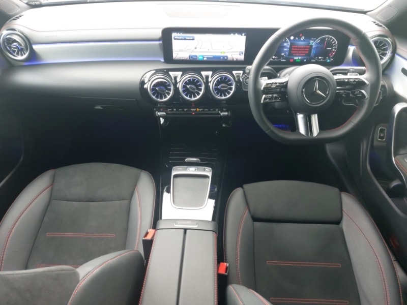 Used Mercedes-Benz CLA 2024 for sale - 76548559: Photo 2