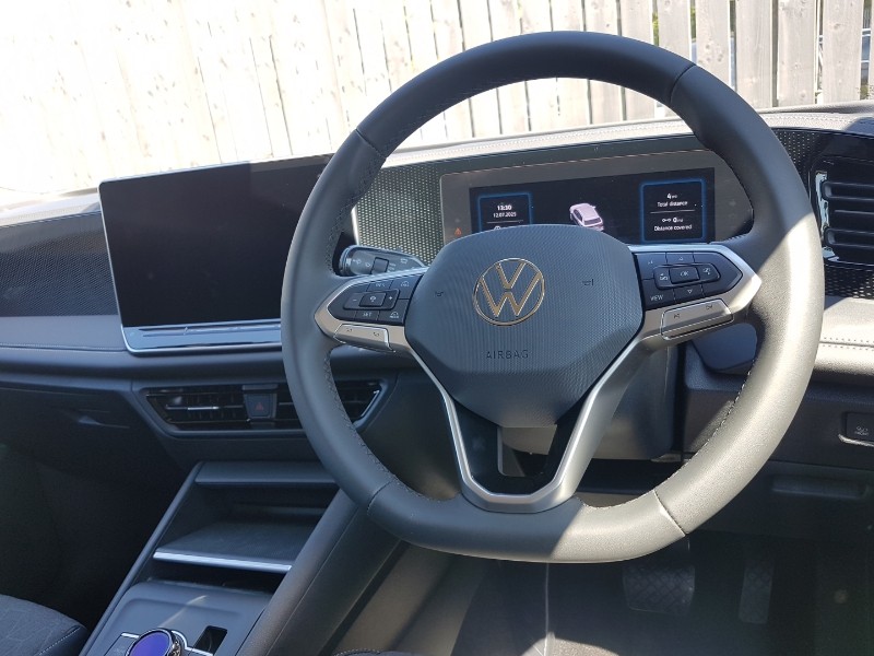 Used Volkswagen Tiguan 2025 for sale - 77449199: Photo 11