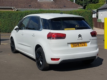 Used Citroen C4 2019 for sale - 75737943: Photo