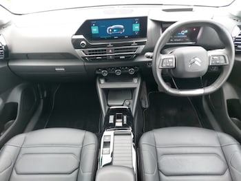Used Citroen C4 2023 for sale - 78647841: Photo