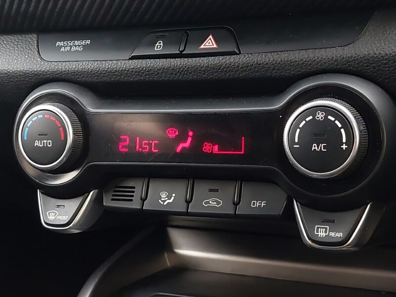 Used Kia Stonic 2023 for sale - 77062917: Photo 11