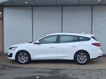 Used Ford Focus 2023 for sale - 78391984: Photo