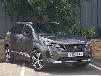 Used Peugeot 5008 2023 for sale - 79446960: Photo