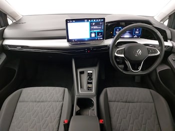 Used Volkswagen Golf 2024 for sale - 78126731: Photo