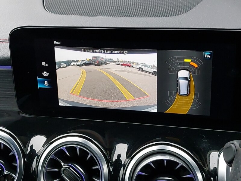 Used Mercedes-Benz EQB 2023 for sale - 77950105: Photo 11