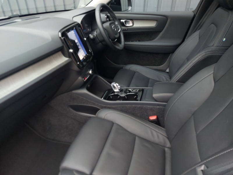 Used Volvo XC40 2024 for sale - 76353853: Photo 5
