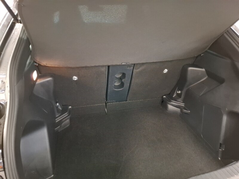 Used Toyota Yaris Cross 2022 for sale - 77492105: Photo 8