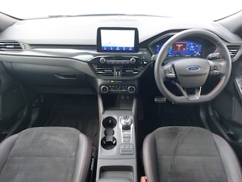Used Ford Kuga 2023 for sale - 76207907: Photo 2