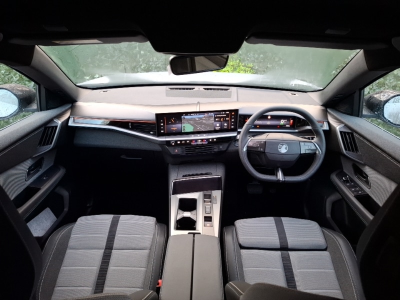 Used Vauxhall Grandland 2025 for sale - 77318884: Photo 2