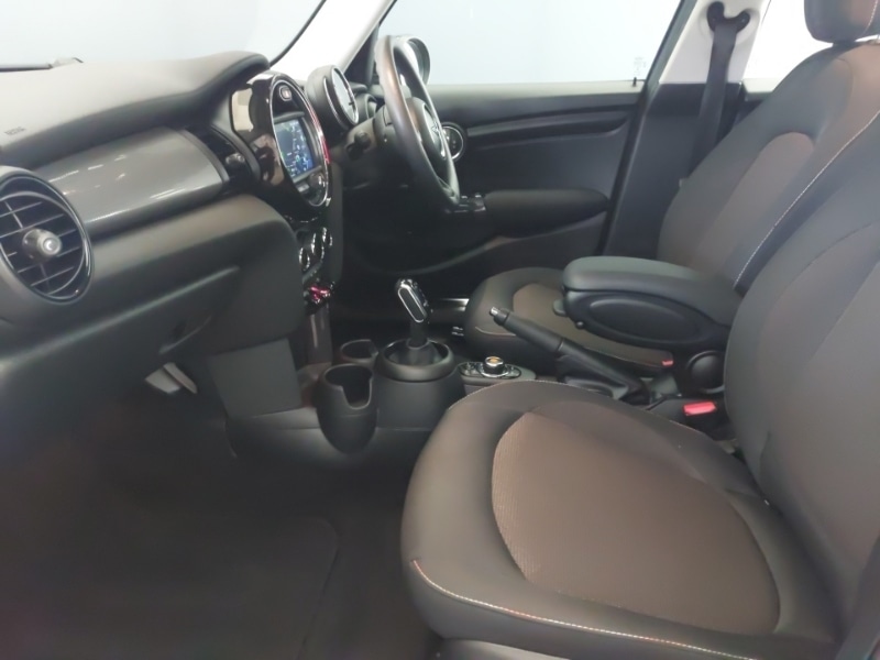 Used MINI Hatch 2020 for sale - 76720964: Photo 5