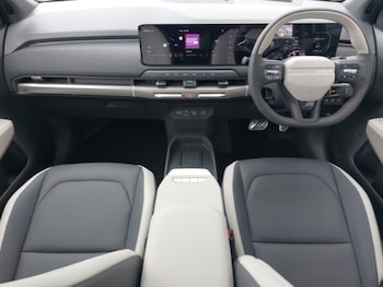 Used Kia EV3 2025 for sale - 77674474: Photo