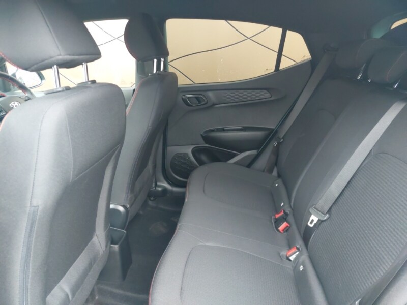 Used Hyundai i10 2023 for sale - 77606410: Photo 6