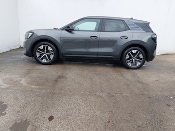 Used Ford Explorer 2025 for sale - 76970937: Photo