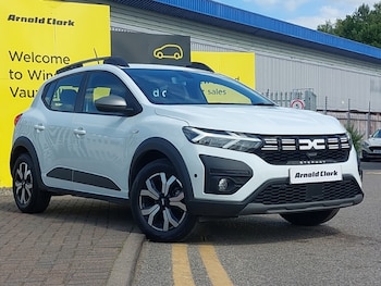 2023 - 1.0 TCe Bi-Fuel Journey 5dr