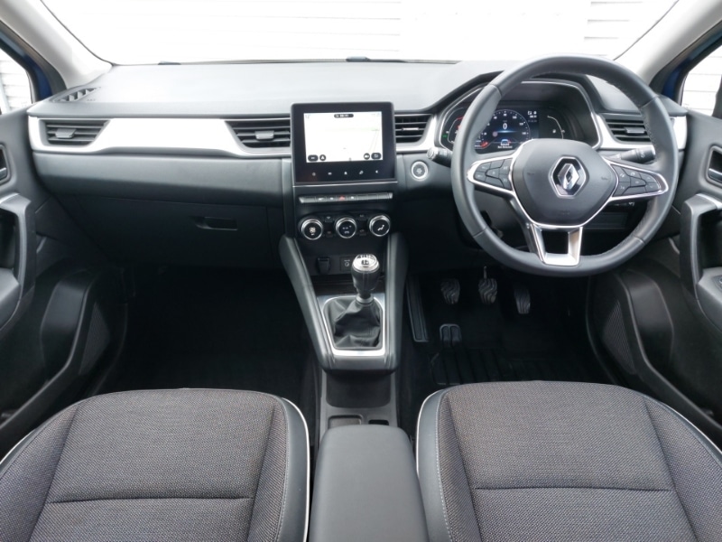 Used Renault Captur 2021 for sale - 76727064: Photo 2