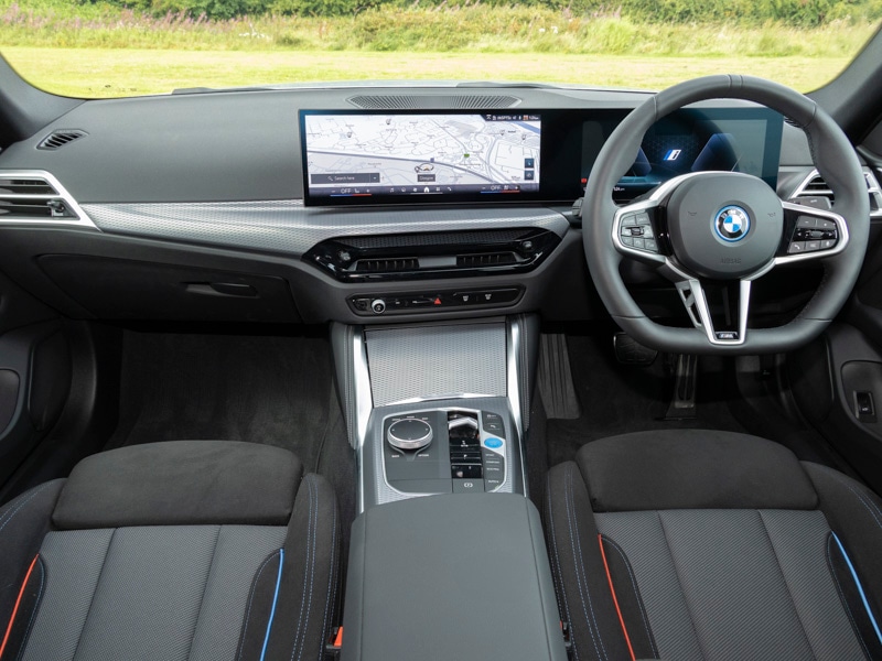 Used BMW i4 2025 for sale - 76897991: Photo 2
