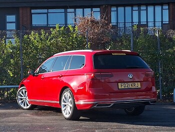 Used Volkswagen Passat 2021 for sale - 76932989: Photo