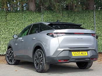 Used Peugeot 5008 2025 for sale - 75447677: Photo