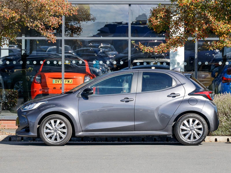 Used Mazda Mazda2 HYBRID 2023 for sale - 76404277: Photo 4