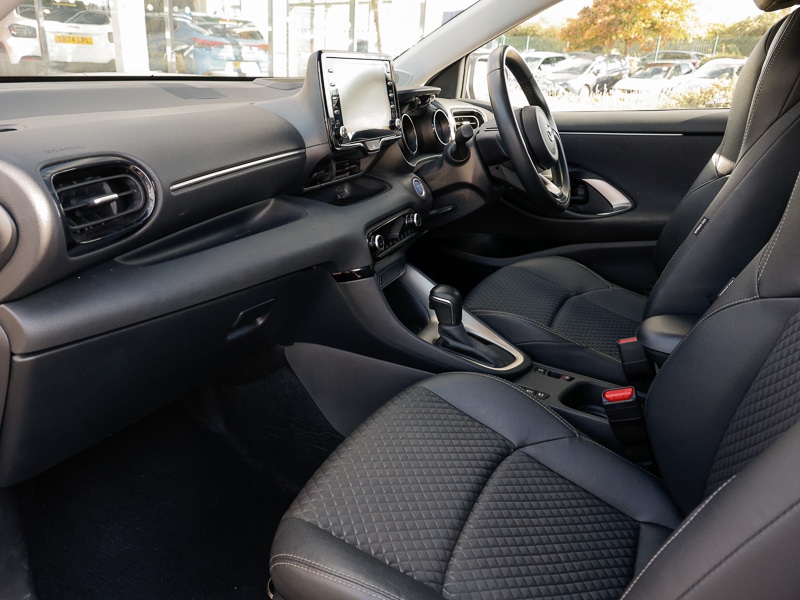 Used Mazda Mazda2 HYBRID 2023 for sale - 76404277: Photo 5