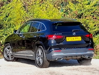 Used Mercedes-Benz GLA 2024 for sale - 76548619: Photo