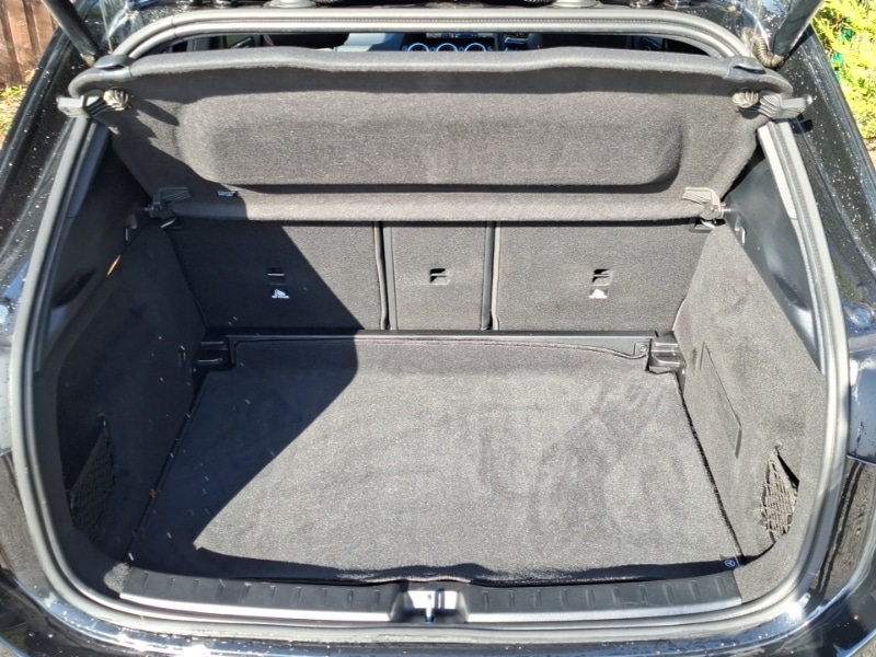 Used Mercedes-Benz GLA 2024 for sale - 76548619: Photo 8