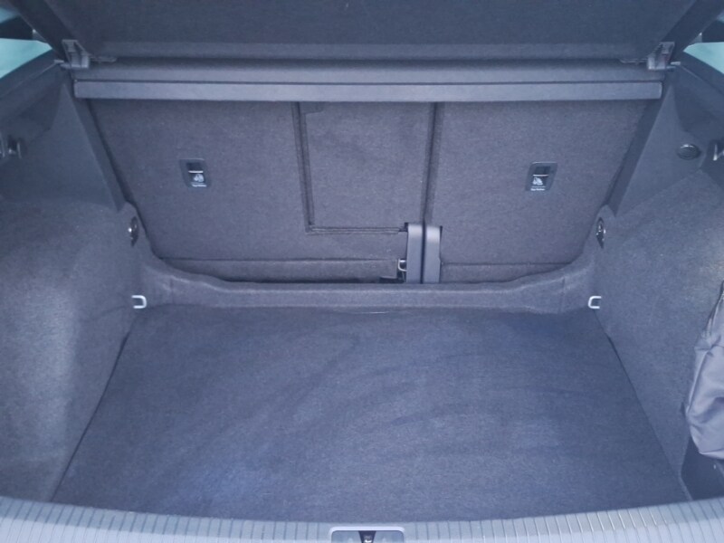 Used Volkswagen Tiguan 2023 for sale - 77677935: Photo 8