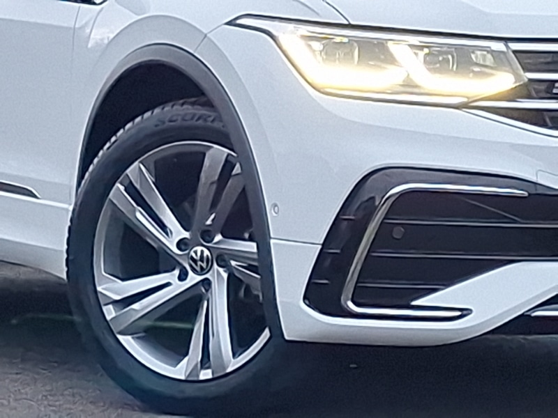 Used Volkswagen Tiguan 2023 for sale - 77677935: Photo 9