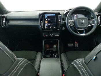 Used Volvo XC40 2022 for sale - 78439731: Photo