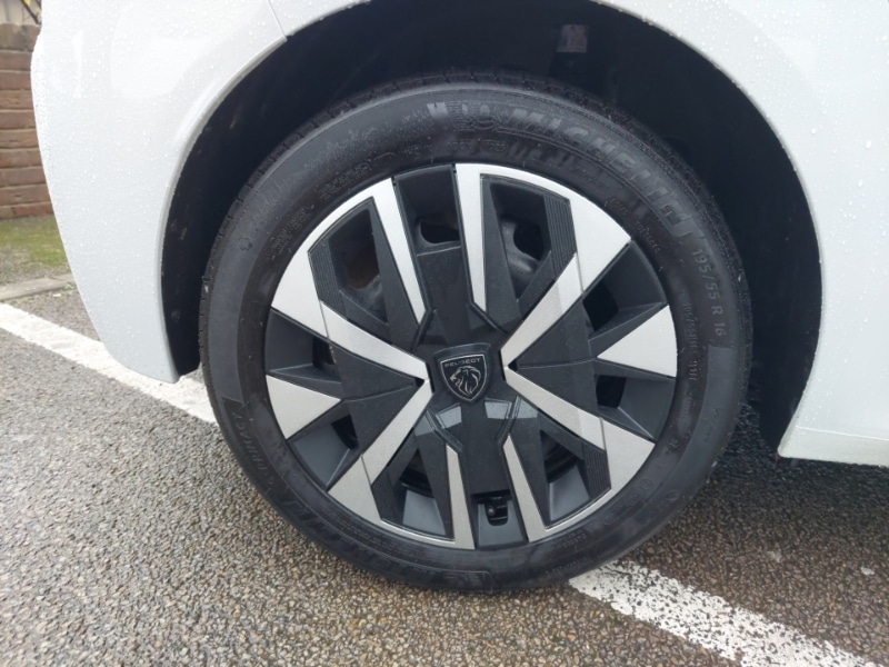 Used Peugeot 208 2025 for sale - 77467251: Photo 12