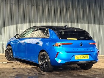 Used Vauxhall Astra 2023 for sale - 77597005: Photo